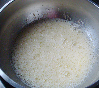 六寸中空海绵蛋糕