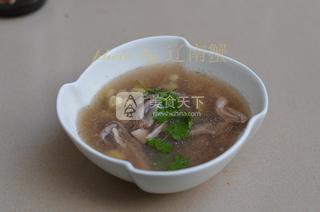 <a href=/shicai/rouqin/ZhuDu/index.html target=_blank><u>猪肚</u></a><a href=/shicai/guopin/LianZi/index.html target=_blank><u>莲子</u></a>汤