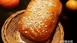 <a href=/shicai/mimian/MianBao/index.html target=_blank><u>面包</u></a>机版<a href=/shicai/guopin/PuTaoGan/index.html target=_blank><u><a href=/shicai/guopin/PuTao/index.html target=_blank><u>葡萄</u></a>干</u></a><a href=/shicai/mimian/MianBao/index.html target=_blank><u>面包</u></a>