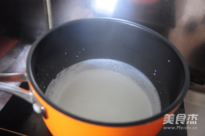 怎样做美味卡仕达酱的做法