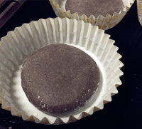 <a href=/shicai/mimian/HeiMi/index.html target=_blank><u>黑米</u></a><a href=/shicai/mimian/SuanNai/index.html target=_blank><u>酸奶</u></a><a href=/shicai/mimian/MianBao/index.html target=_blank><u>面包</u></a>步骤4