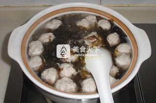 <a href=/shicai/shuichanpin/YuWan/index.html target=_blank><u>鱼丸</u></a><a href=/shicai/shuichanpin/ZiCai/index.html target=_blank><u>紫菜</u></a>汤