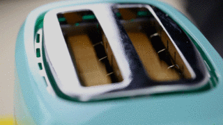 <a href=/shicai/guopin/NuiYouGuo/index.html target=_blank><u><a href=/shicai/guopin/NiuYouGuo/index.html target=_blank><u>牛油果</u></a></u></a>鲜虾三明治