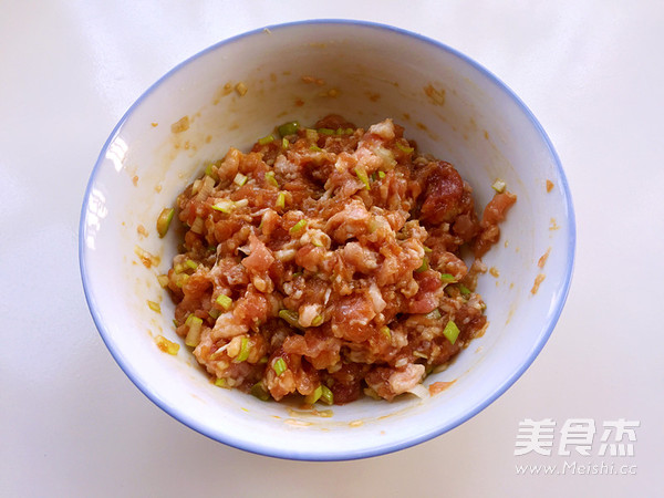 紫色梦幻水饺的做法