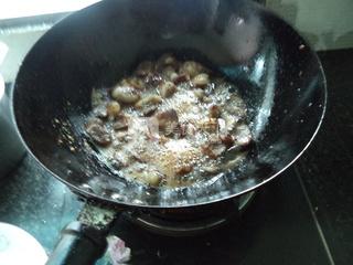 <a href=/shicai/shucai/DongSun/index.html target=_blank><u>冬笋</u></a>炒腊肠