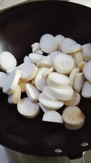 蚝油<a href=/shicai/shucai/XingBaoGu/index.html target=_blank><u><a href=/shicai/guopin/Xing/index.html target=_blank><u>杏</u></a>鲍菇</u></a>