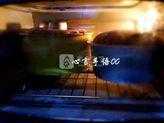 <a href=/shicai/mimian/QiaoKeLi/index.html target=_blank><u>巧克力</u></a><a href=/shicai/mimian/NaiYou/index.html target=_blank><u>奶油</u></a>蛋糕