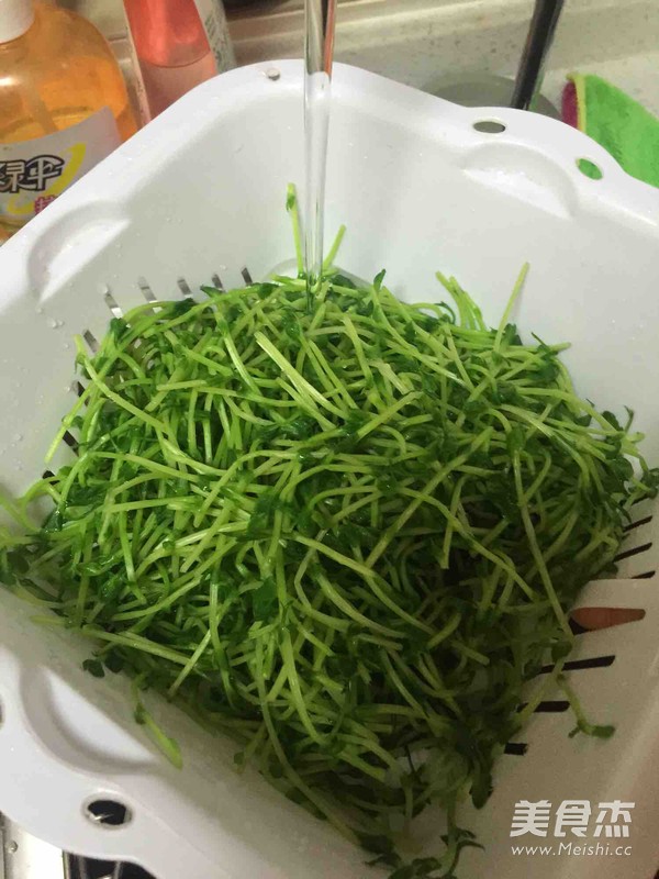 凉拌松柳的做法