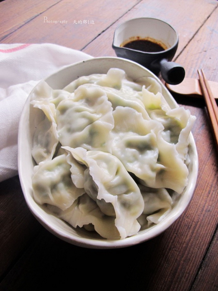 <a href=/shicai/shuichanpin/HaiSen/index.html target=_blank><u>海参</u></a>三鲜水饺