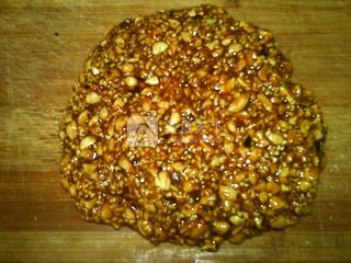 <a href=/shicai/guopin/HuaSheng/index.html target=_blank><u>花生</u></a>糖