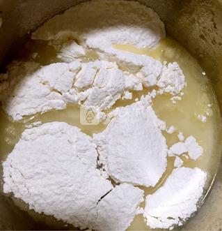 烫面<a href=zt/qifengdg target=_blank><u>戚风蛋糕</u></a>