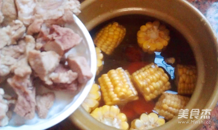 粟米大薯骨头汤的做法