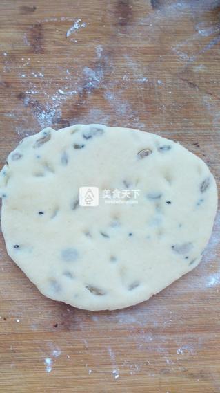 <a href=/shicai/guopin/PuTaoGan/index.html target=_blank><u><a href=/shicai/guopin/PuTao/index.html target=_blank><u>葡萄</u></a>干</u></a>司康