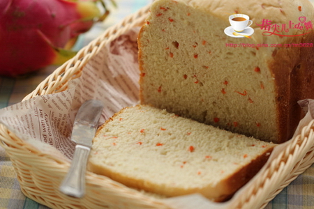 酒酿红<a href=/shicai/shucai/LuoBo/index.html target=_blank><u>萝卜</u></a><a href=/shicai/mimian/MianBao/index.html target=_blank><u>面包</u></a>的做法