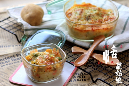 焗烤<a href=/shicai/shucai/TuDou/index.html target=_blank><u>土豆</u></a>泥