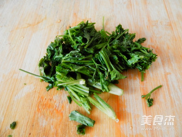 <a href=/shicai/mimian/YunDou/index.html target=_blank><u>芸豆</u></a>蛋炒饭的做法