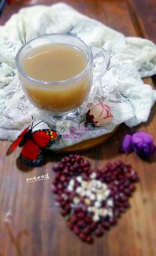 <a href=/shicai/mimian/HongDou/index.html target=_blank><u>红豆</u></a>薏仁<a href=/shicai/mimian/DouJiang/index.html target=_blank><u>豆浆</u></a>