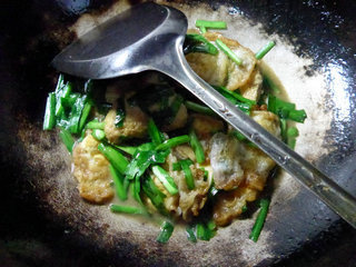 <a href=/shicai/shucai/JiuCai/index.html target=_blank><u>韭菜</u></a><a href=/shicai/rouqin/AnChun/index.html target=_blank><u>鹌鹑</u></a>蛋小素鸡