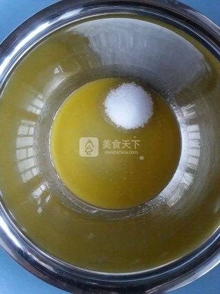 <a href=/shicai/guopin/XingRen/index.html target=_blank><u><a href=/shicai/guopin/Xing/index.html target=_blank><u>杏</u></a>仁</u></a><a href=/shicai/guopin/CaoMei/index.html target=_blank><u>草莓</u></a>派