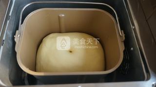 <a href=/shicai/guopin/LiZiLiZi/index.html target=_blank><u>李子</u></a>酱花盘<a href=/shicai/mimian/MianBao/index.html target=_blank><u>面包</u></a>