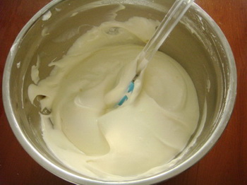 小汽车蛋糕步骤5