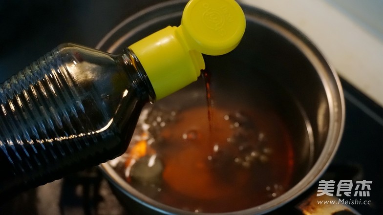 香卤<a href=/shicai/rouqin/AnChun/index.html target=_blank><u>鹌鹑</u></a>蛋的做法