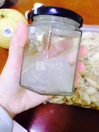 <a href=/shicai/shucai/BaiHe/index.html target=_blank><u>百合</u></a>雪<a href=/shicai/guopin/Li/index.html target=_blank><u>梨</u></a><a href=/shicai/yaoshi/YaWo/index.html target=_blank><u>燕窝</u></a>