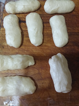 果干香酥粒<a href=/shicai/mimian/MianBao/index.html target=_blank><u>面包</u></a>