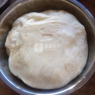 <a href=/shicai/shucai/MeiGuiHua/index.html target=_blank><u>玫瑰花</u></a>馒头