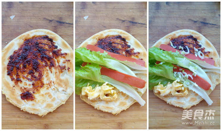 家常<a href=/shicai/rouqin/JiDan/index.html target=_blank><u>鸡蛋</u></a>灌饼的做法