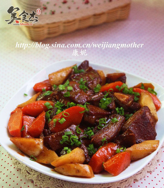 红烧<a href=/shicai/rouqin/YangPai/index.html target=_blank><u>羊排</u></a>aE.jpg