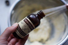 烤布朗尼<a href=/shicai/mimian/ZhiShi/index.html target=_blank><u>芝士</u></a>蛋糕步骤15