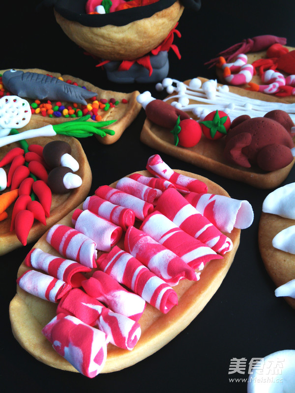 火锅年夜饭翻糖饼干的做法