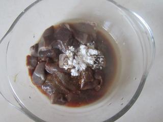 <a href=/shicai/shucai/XiangCai/index.html target=_blank><u>香菜</u></a><a href=/shicai/rouqin/ZhuGan/index.html target=_blank><u>猪肝</u></a>阴米粥