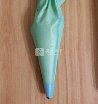 <a href=/shicai/mimian/NaiYou/index.html target=_blank><u>奶油</u></a>原味曲奇