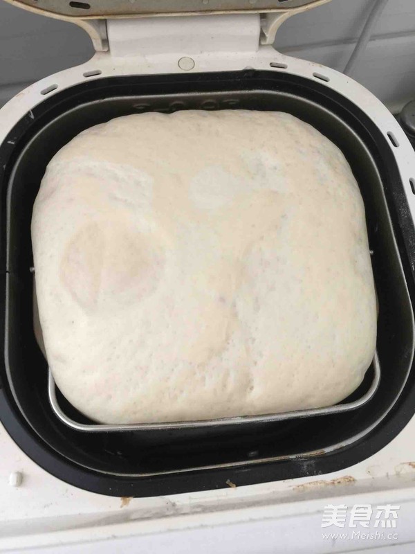 <a href=/shicai/shucai/HuLuoBo/index.html target=_blank><u>胡<a href=/shicai/shucai/LuoBo/index.html target=_blank><u>萝卜</u></a></u></a><a href=/shicai/rouqin/ZhuRou/index.html target=_blank><u>猪肉</u></a>包子的做法