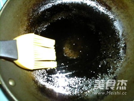 煎<a href=/shicai/rouqin/JiDan/index.html target=_blank><u>鸡蛋</u></a>土司的做法