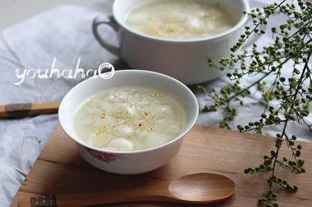 <a href=/shicai/shucai/GuiHua/index.html target=_blank><u>桂花</u></a>酒酿圆子的做法