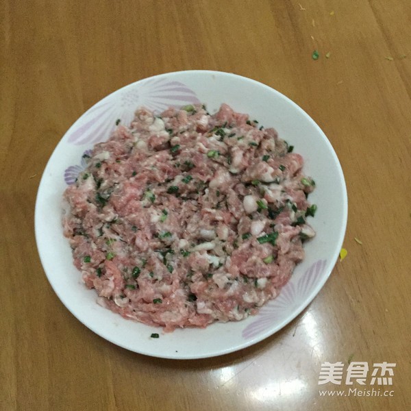 云耳蒸肉饼的做法