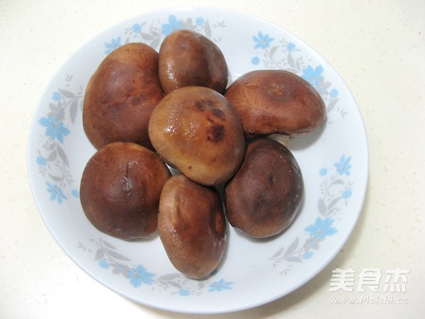 #感恩节#<a href=/shicai/rouqin/ZhengJi/index.html target=_blank><u>鸡肉</u></a><a href=/shicai/shucai/XiangGu/index.html target=_blank><u>香菇</u></a><a href=/shicai/shucai/YouCai/index.html target=_blank><u>油菜</u></a>的做法