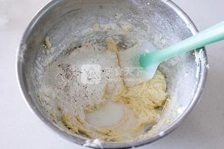 <a href=/shicai/guopin/HuaSheng/index.html target=_blank><u>花生</u></a><a href=/shicai/mimian/QiaoKeLi/index.html target=_blank><u>巧克力</u></a>蛋糕