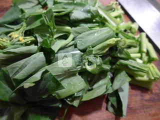 <a href=/shicai/shucai/DongSun/index.html target=_blank><u>冬笋</u></a>炒<a href=/shicai/shucai/YouCai/index.html target=_blank><u>油菜</u></a>蕻