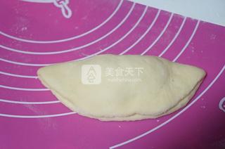 白兰地蛋奶酱夹心<a href=/shicai/mimian/MianBao/index.html target=_blank><u>面包</u></a>