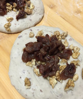 <a href=/shicai/guopin/LiZhi/index.html target=_blank><u>荔枝</u></a>玫瑰<a href=/shicai/mimian/MianBao/index.html target=_blank><u>面包</u></a>步骤5