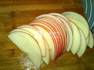 <a href=/shicai/guopin/PingGuo/index.html target=_blank><u>苹果</u></a><a href=/shicai/shucai/MeiGuiHua/index.html target=_blank><u>玫瑰花</u></a>土司挞