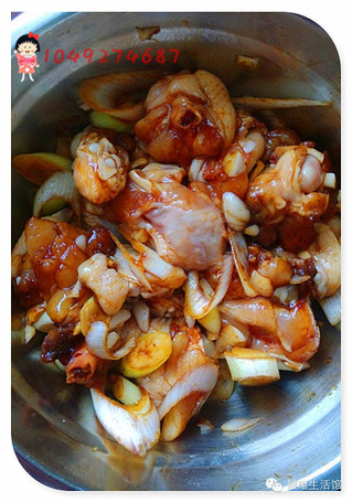 红烧<a href=/shicai/rouqin/JiTui/index.html target=_blank><u>鸡腿</u></a>肉