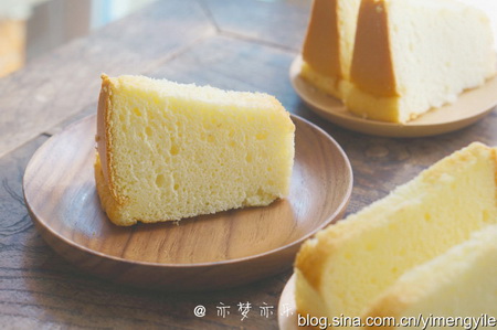 乳酪<a href=zt/qifengdg target=_blank><u>戚风蛋糕</u></a>