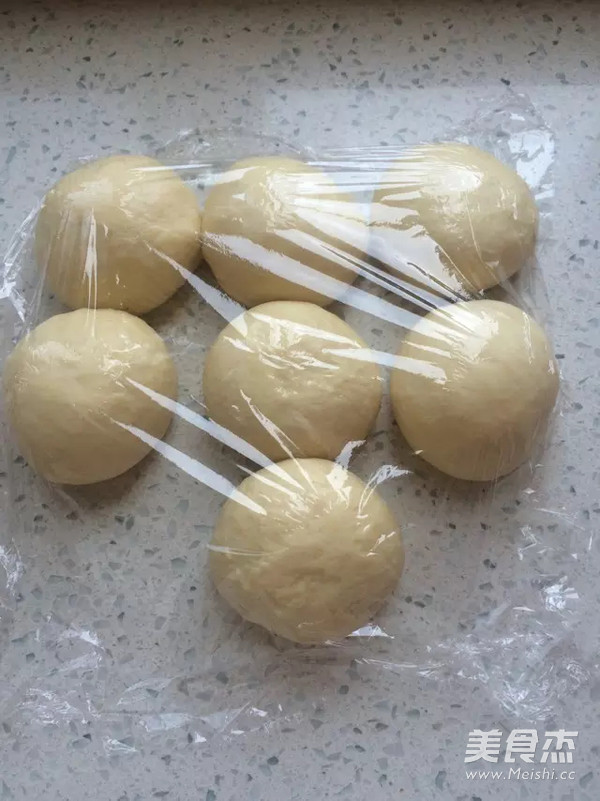 酥粒二奶排包的做法