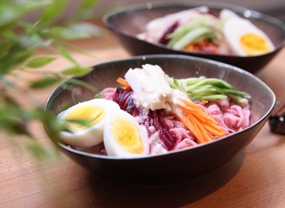 红菜头手作面怎么做?