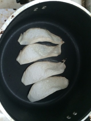 煎<a href=/shicai/shucai/XingBaoGu/index.html target=_blank><u><a href=/shicai/guopin/Xing/index.html target=_blank><u>杏</u></a>鲍菇</u></a>